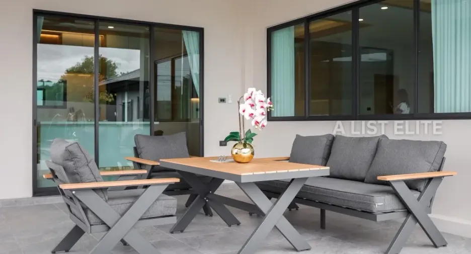 For rent 4 bedrooms house in Bang Lamung, Chonburi
