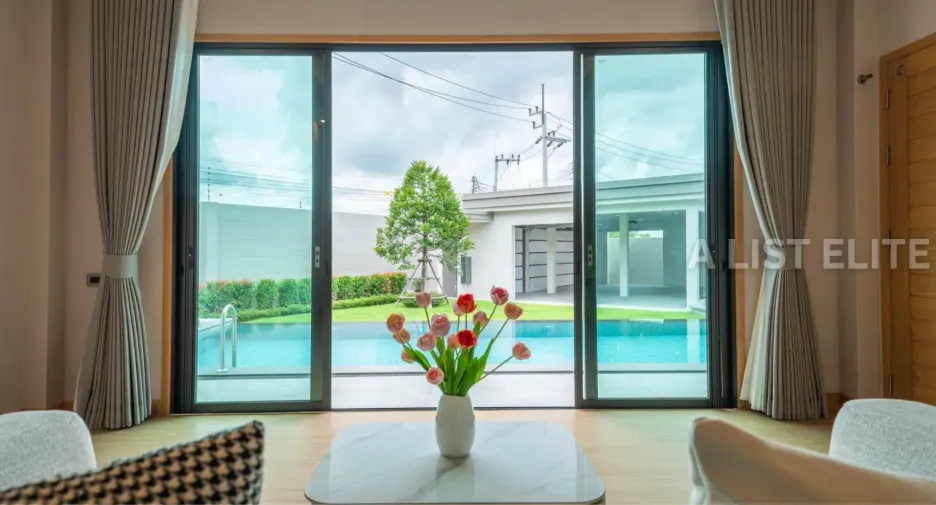 Haus zur Miete mit 5 Zimmer in Bang Lamung, Chonburi