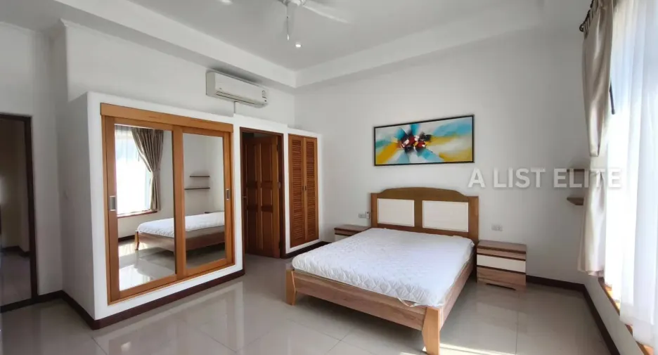 出租 4 卧室 独立屋 在 Bang Lamung, Chon Buri