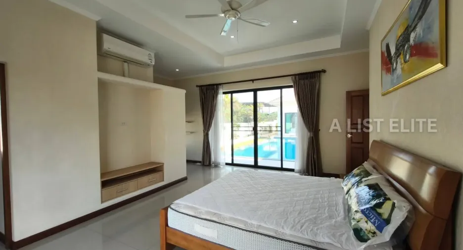 出租 4 卧室 独立屋 在 Bang Lamung, Chon Buri