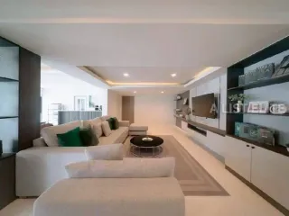 For Rent 5 Bedroom House In Bang Lamung, Chonburi