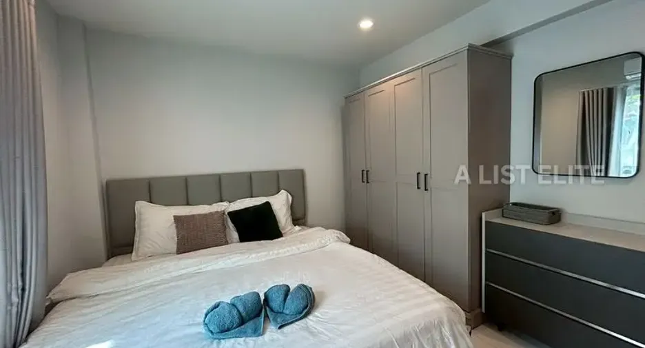 Haus zur Miete mit 5 Zimmer in Bang Lamung, Chonburi