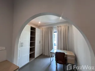 À louer 3 chambres maison à Bang Khae, Bangkok