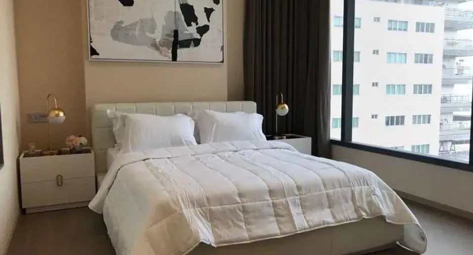 For rent 2 bedrooms condo in Watthana, Bangkok
