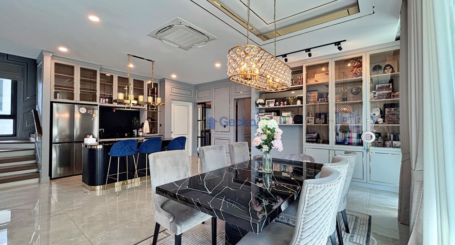 Casa en alquiler y en venta de 4 habitaciones en Bang Lamung, Chonburi