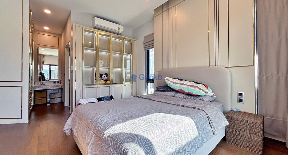 Casa en alquiler y en venta de 4 habitaciones en Bang Lamung, Chonburi