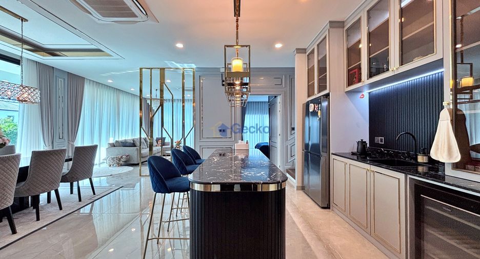 Casa en alquiler y en venta de 4 habitaciones en Bang Lamung, Chonburi