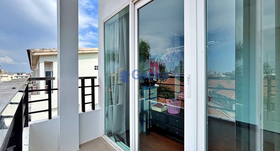 Casa en venta de 3 habitaciones en Bang Lamung, Chonburi