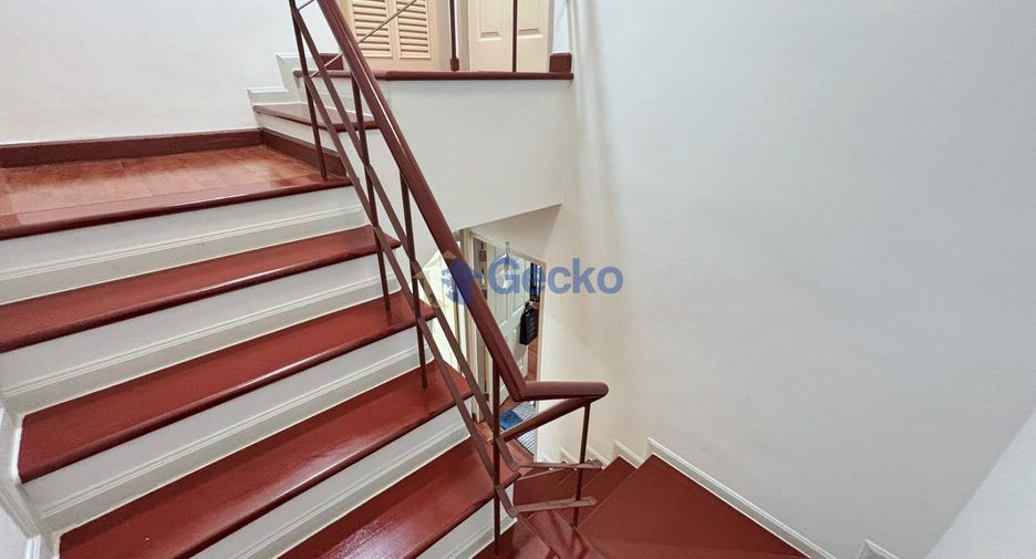 Casa en venta de 3 habitaciones en Bang Lamung, Chonburi