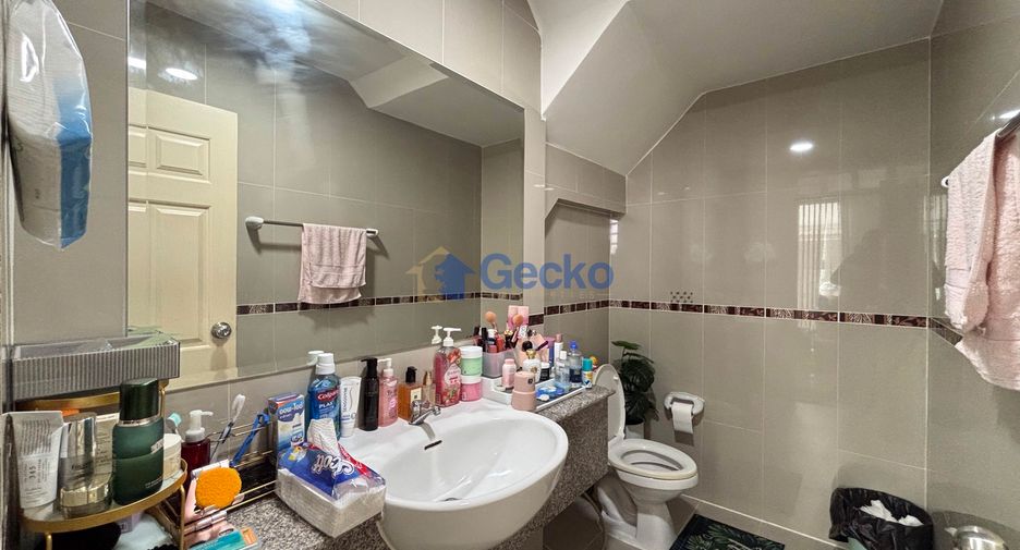 Casa en venta de 3 habitaciones en Bang Lamung, Chonburi