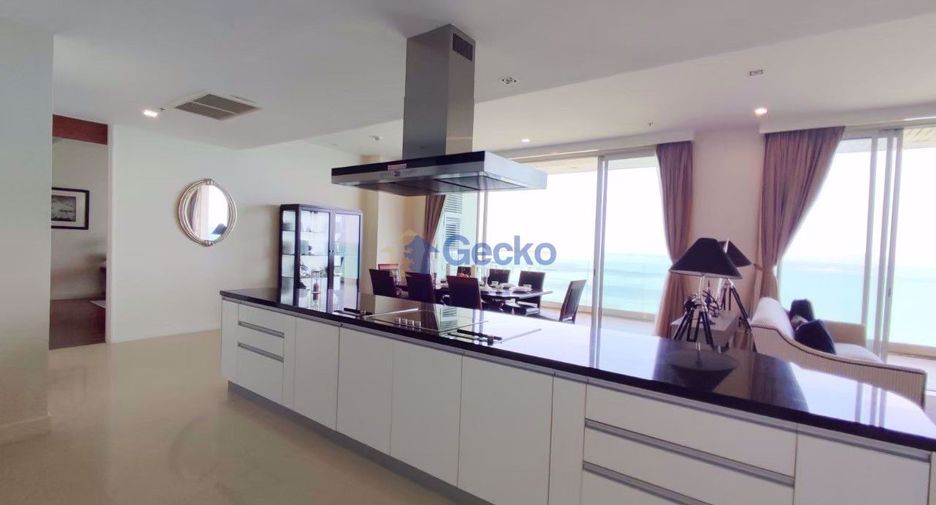 For sale 3 bedrooms condo in Bang Lamung, Chonburi