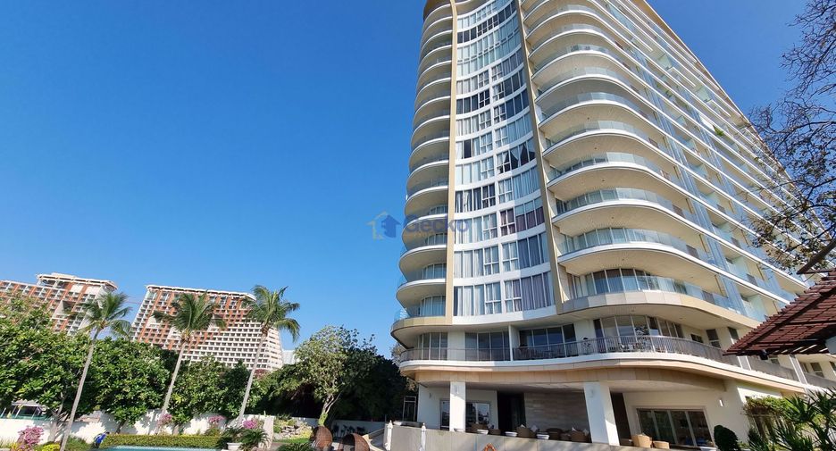 For sale 3 bedrooms condo in Bang Lamung, Chonburi