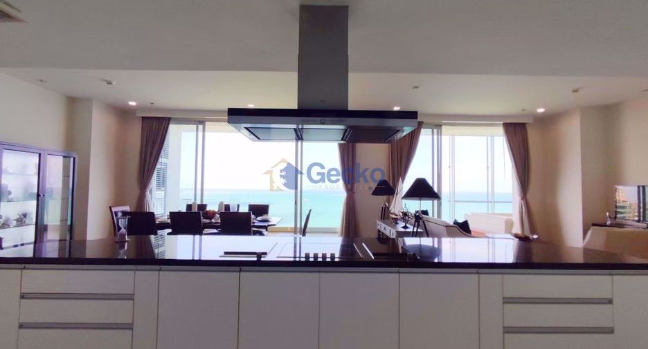 For sale 3 bedrooms condo in Bang Lamung, Chonburi