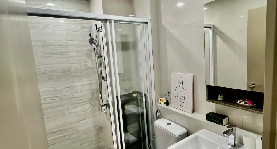 For rent 1 bed condo in Din Daeng, Bangkok