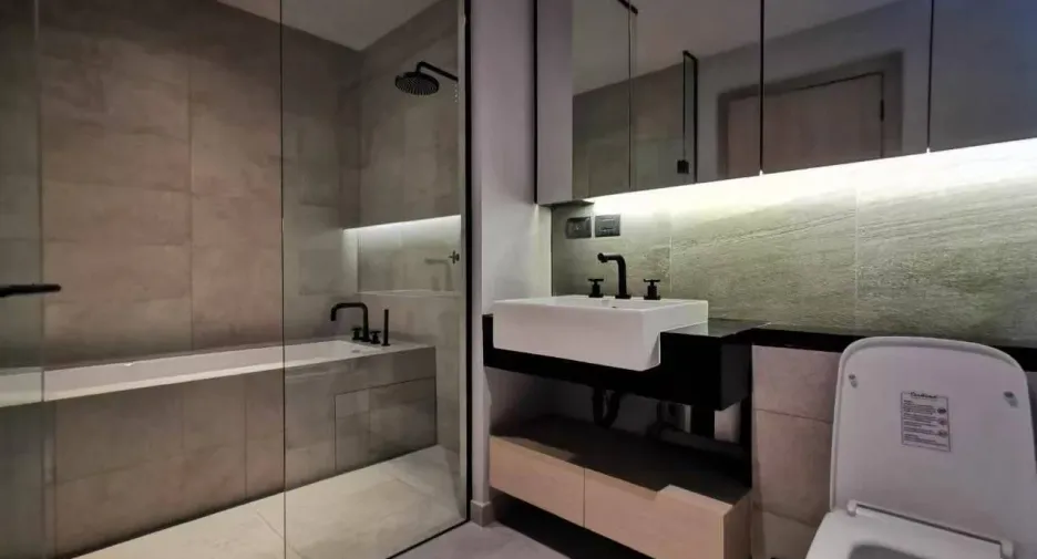Wohnung zur Miete mit 2 Zimmer in Watthana, Bangkok