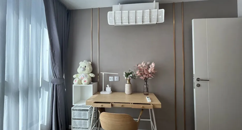 For rent 2 bedrooms condo in Wang Thonglang, Bangkok