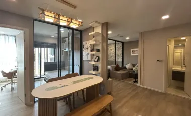 Condo en alquiler de 2 habitaciones en Wang Thonglang, Bangkok