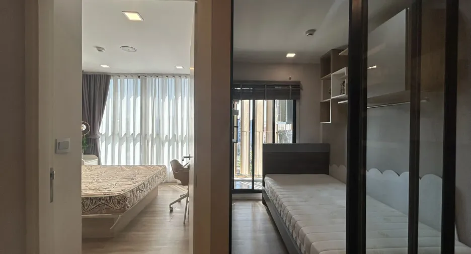 For rent 2 bedrooms condo in Wang Thonglang, Bangkok