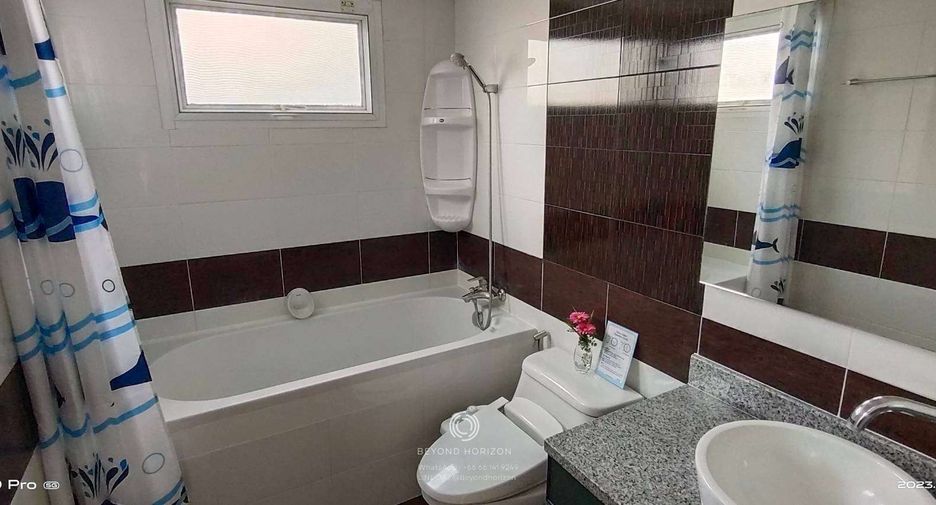 Condo en alquiler y en venta de 2 habitaciones en Khlong Toei, Bangkok