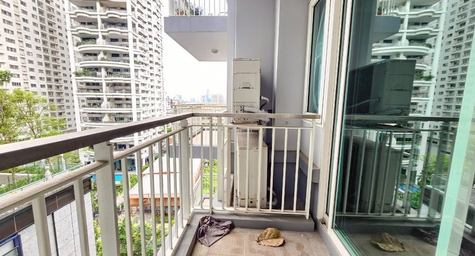 For rent and for sale 1 bed condo in Khlong Toei, Bangkok
