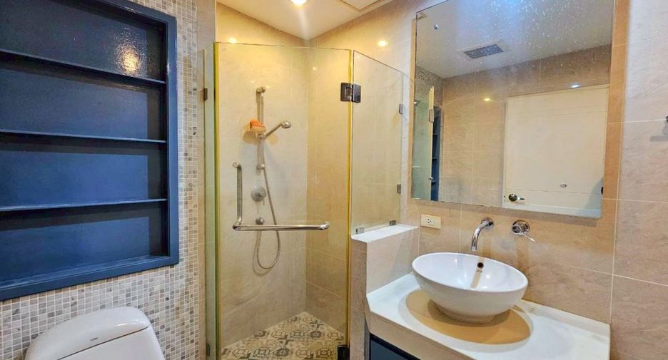 Wohnung zur Miete und zum Kauf mit 1 Zimmer in Khlong Toei, Bangkok