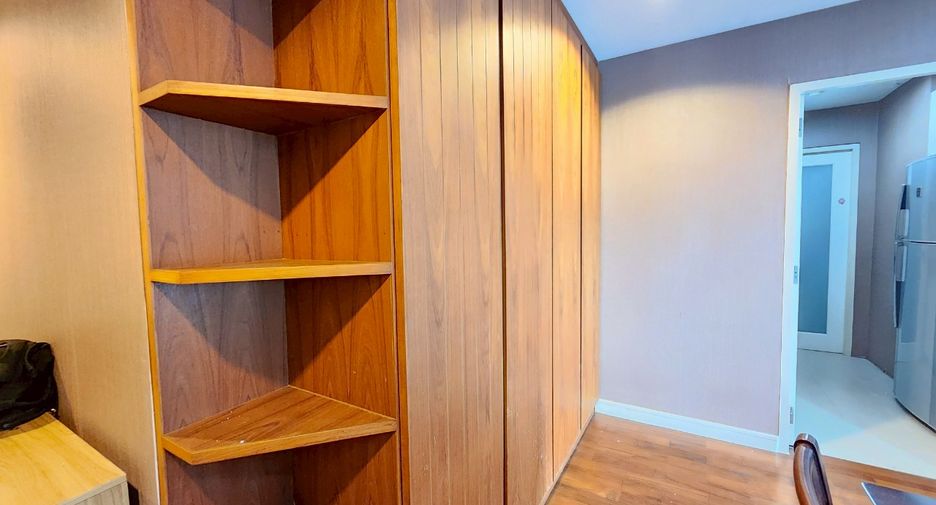 For rent and for sale 1 bed condo in Khlong Toei, Bangkok