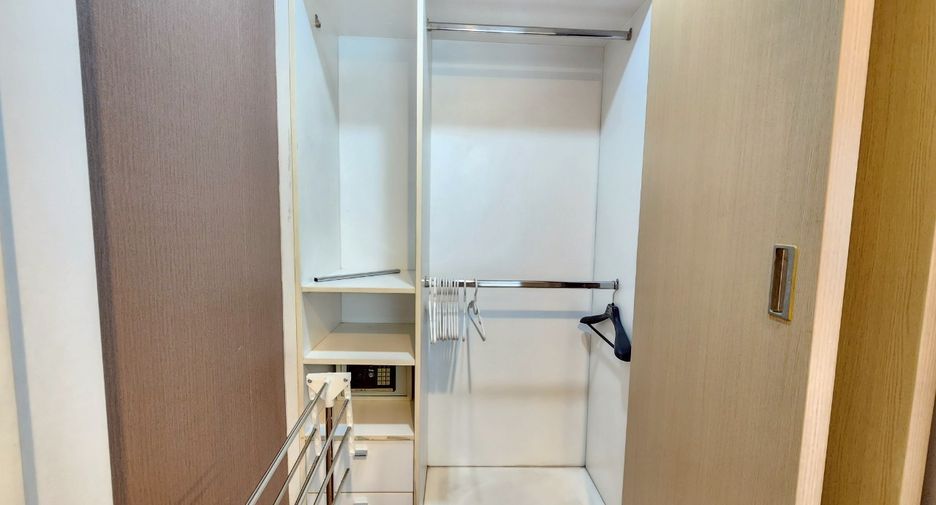 For rent and for sale 1 bed condo in Khlong Toei, Bangkok