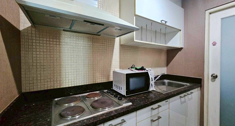 Wohnung zur Miete und zum Kauf mit 1 Zimmer in Khlong Toei, Bangkok