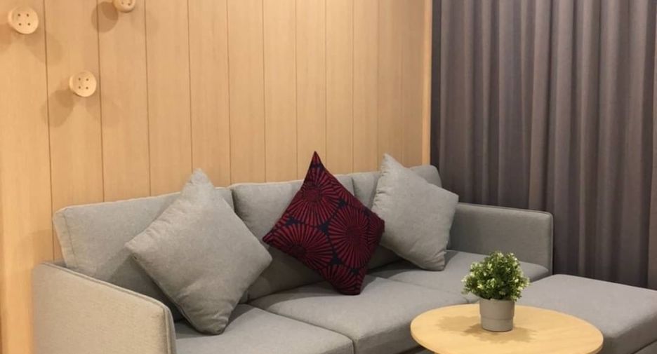 For rent 2 bedrooms condo in Watthana, Bangkok