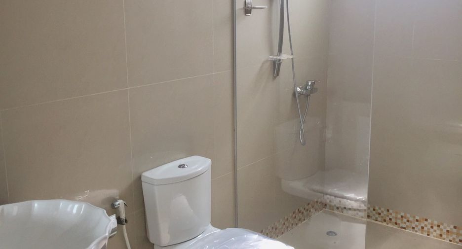 For rent 3 ベッドルーム condo in Watthana, Bangkok