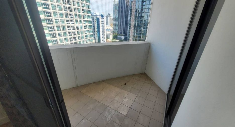 Wohnung zur Miete mit 3 Zimmer in Watthana, Bangkok