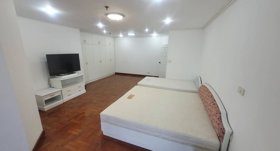 Wohnung zur Miete mit 3 Zimmer in Watthana, Bangkok