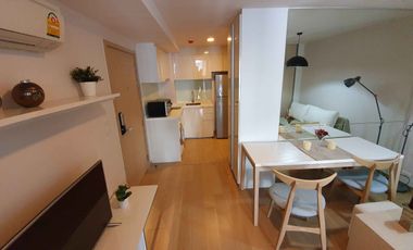 Condo en alquiler de 1 habitaciones en Khlong Toei, Bangkok