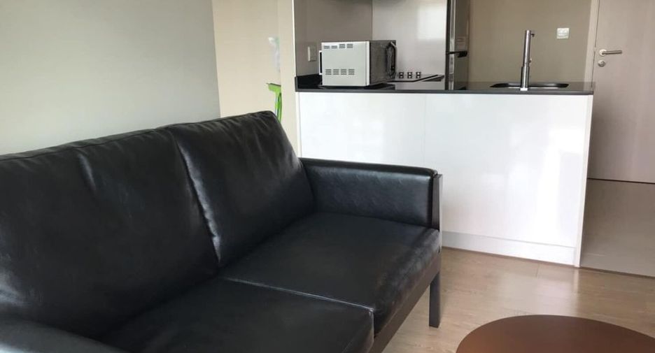 For rent and for sale 2 bedrooms condo in Watthana, Bangkok