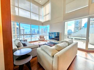 For rent 2 bedrooms condo in Pathum Wan, Bangkok