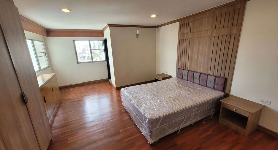 ให้เช่า 3 ห้องนอน คอนโด ใน วัฒนา, กรุงเทพฯ