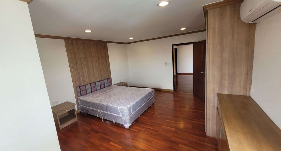 ให้เช่า 3 ห้องนอน คอนโด ใน วัฒนา, กรุงเทพฯ