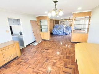 Condo en alquiler de 3 habitaciones en Watthana, Bangkok