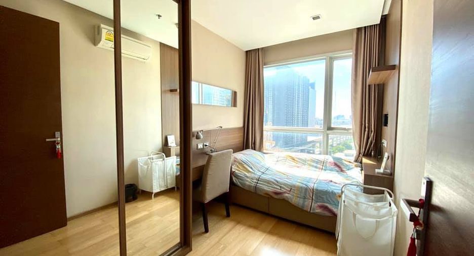 For rent 2 bedrooms condo in Watthana, Bangkok