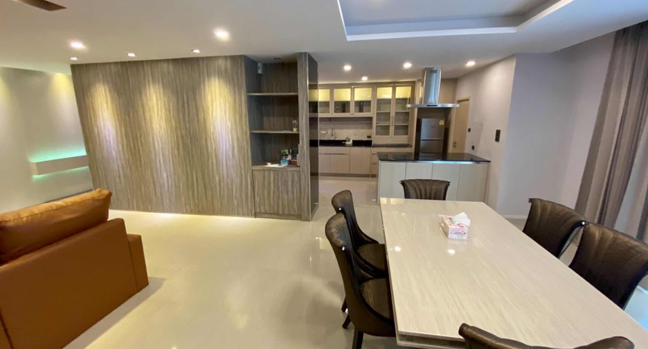 For rent 2 ベッドルーム condo in Khlong Toei, Bangkok