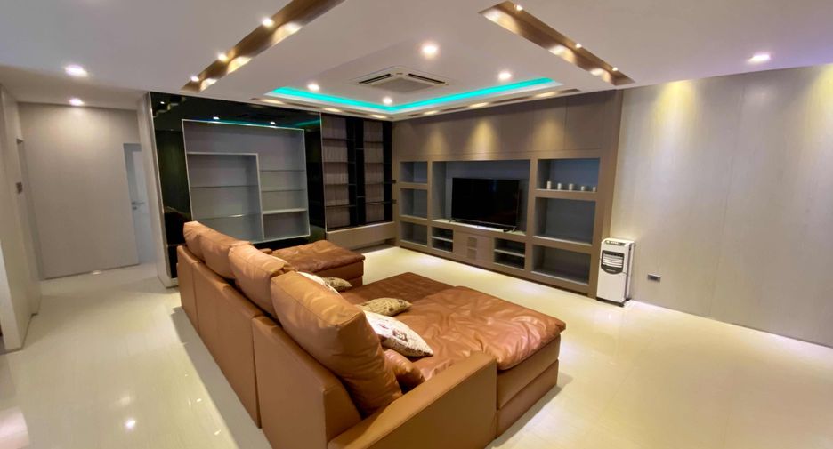 For rent 2 ベッドルーム condo in Khlong Toei, Bangkok