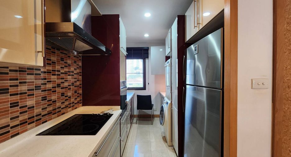 For rent and for sale 2 bedrooms condo in Watthana, Bangkok