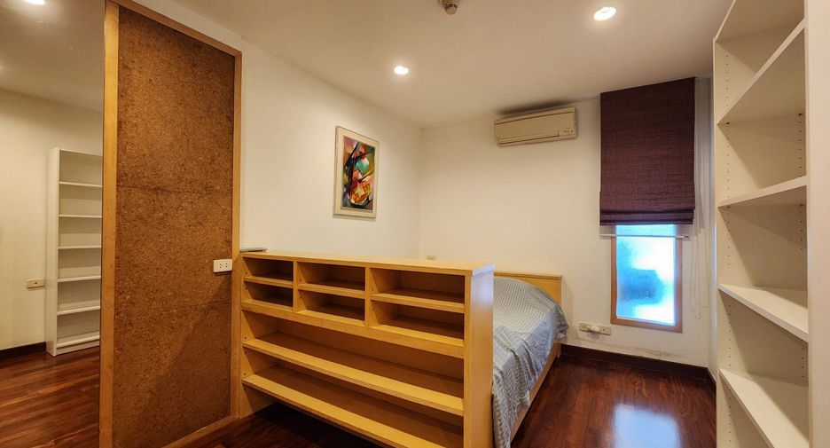 For rent and for sale 2 bedrooms condo in Watthana, Bangkok