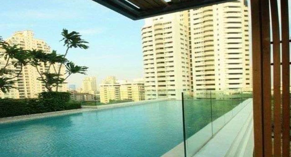 Condo en alquiler de 1 habitaciones en Khlong Toei, Bangkok