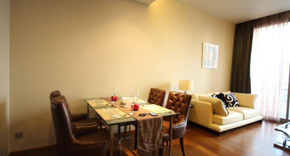 For rent 2 bedrooms condo in Watthana, Bangkok