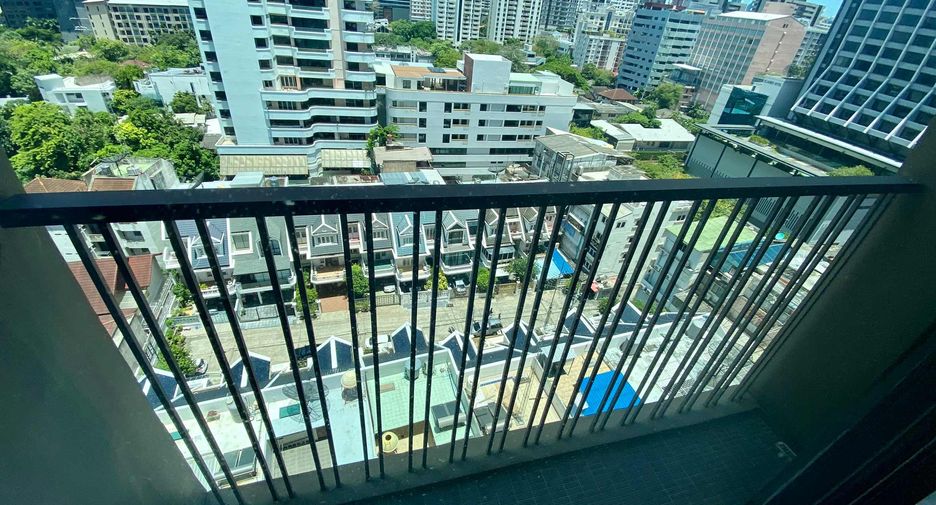 À louer 1 chambre condo à Khlong Toei, Bangkok