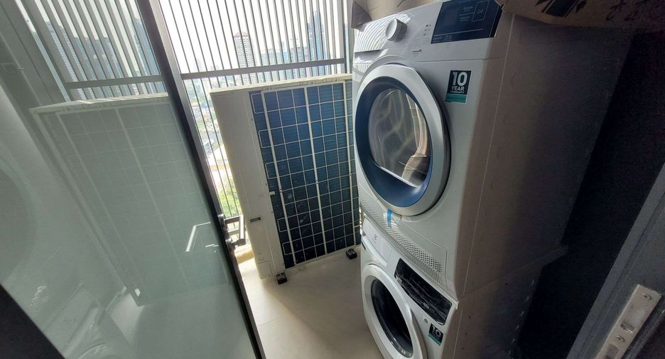 For rent and for sale 2 bedrooms condo in Khlong Toei, Bangkok