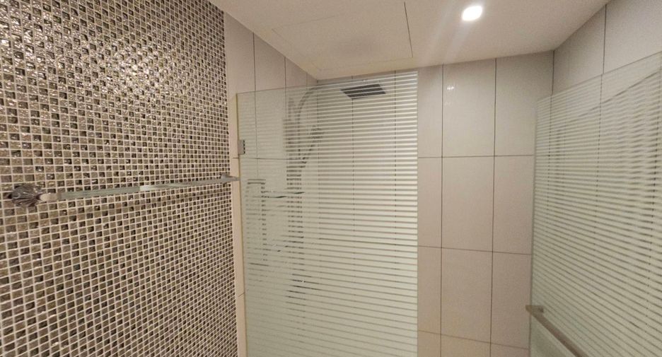 For rent and for sale 2 bedrooms condo in Khlong Toei, Bangkok