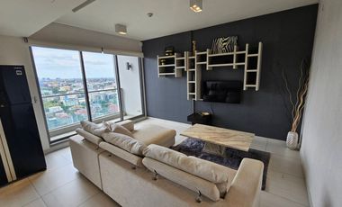 Condo en alquiler y en venta de 2 habitaciones en Khlong Toei, Bangkok