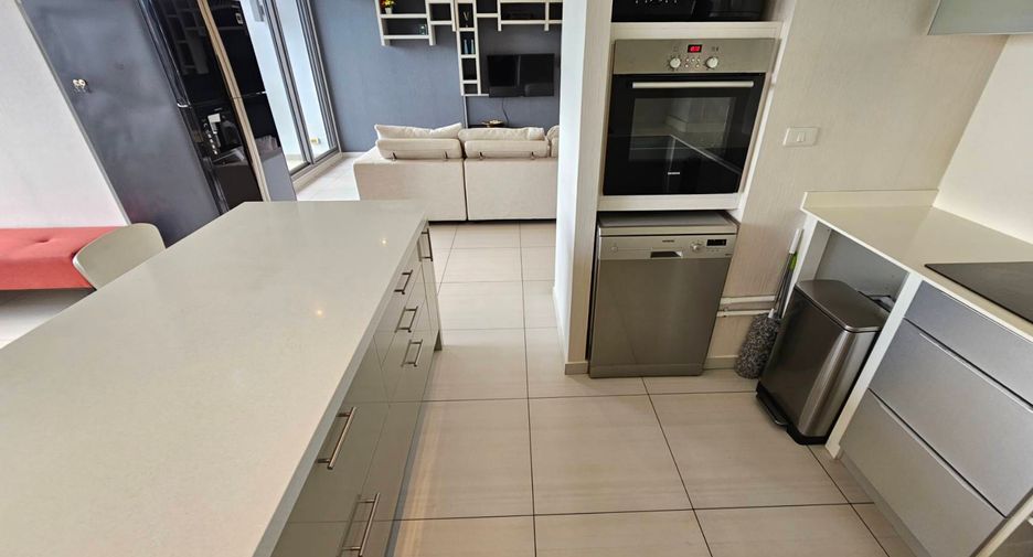 For rent and for sale 2 bedrooms condo in Khlong Toei, Bangkok